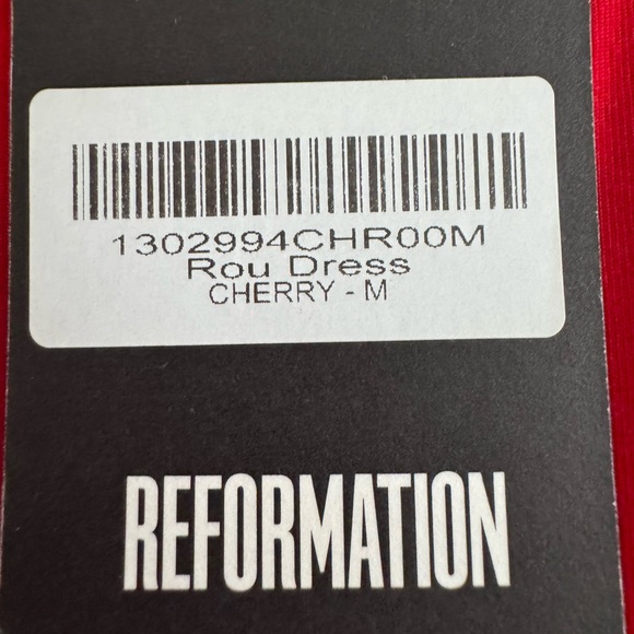 New With Tags Reformation Cherry Red Midi Dress w/ Pockets – Size M - Picture 9 of 9